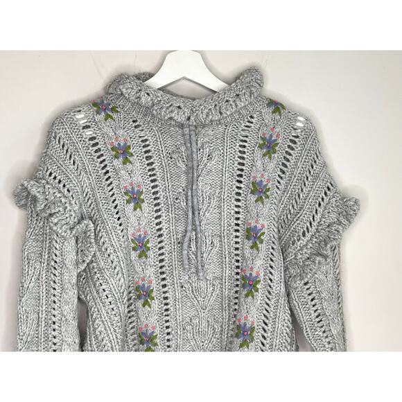 Zara Embroidered Floral Oversized Knit Pullover Sweater Gray Women's Size Small - Picture 5 of 13